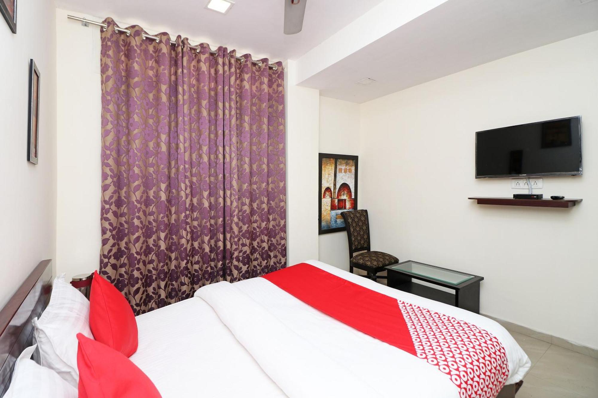 Hotel O De Ds Plaza Bareilly Εξωτερικό φωτογραφία