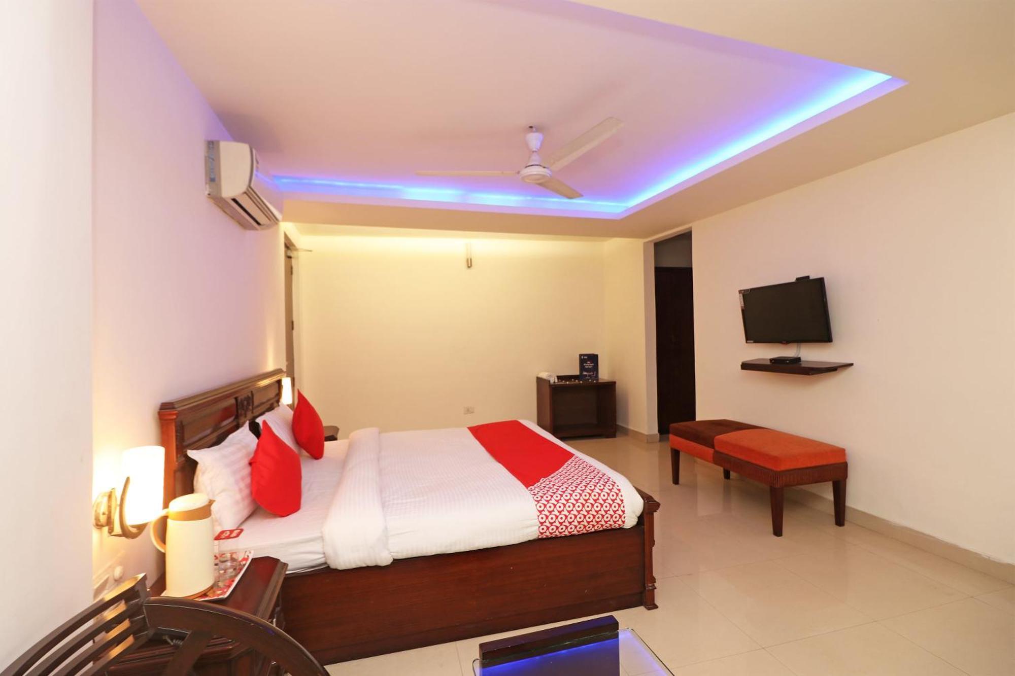 Hotel O De Ds Plaza Bareilly Εξωτερικό φωτογραφία